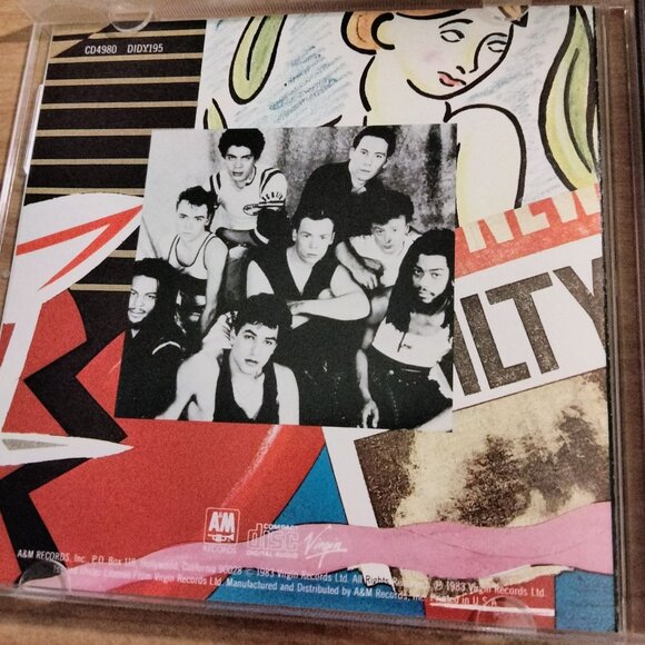 UB40 Labour Of Love CD Album Reggae 1983 Release - Picture 3 of 5